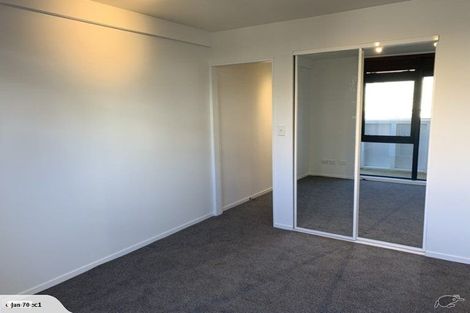 Photo of property in Pirie Street Townhouses, 3/35 Pirie Street, Mount Victoria, Wellington, 6011