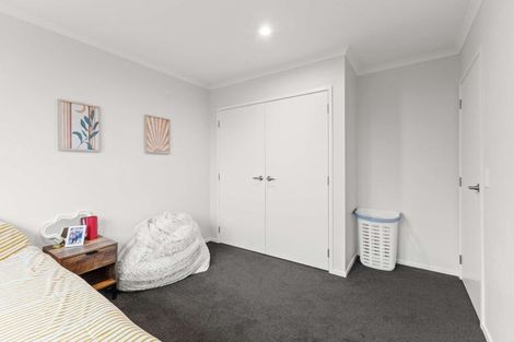 Photo of property in 35 Cumming Street, Okato, 4335
