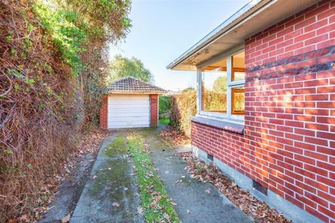 Photo of property in 340 Memorial Avenue, Burnside, Christchurch, 8053