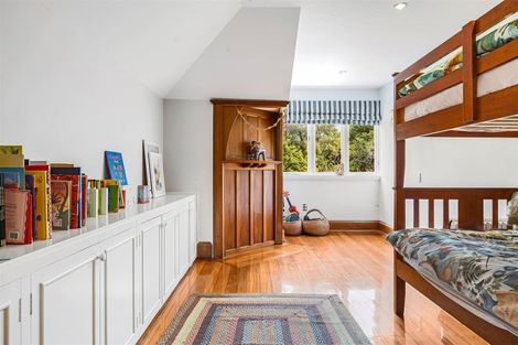 Photo of property in 18 Merlewood Avenue, Cashmere, Christchurch, 8022