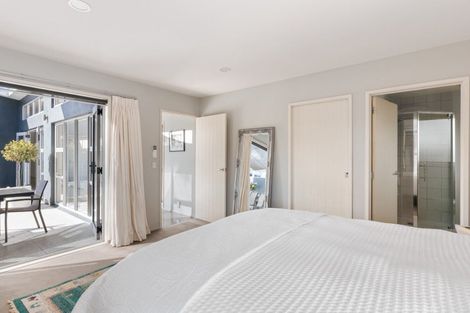 Photo of property in 22 Oriental Parade, Papamoa Beach, Papamoa, 3118