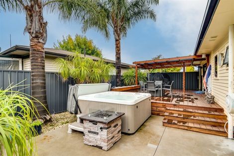 Photo of property in 76 Clarence Cox Crescent, Pirimai, Napier, 4112