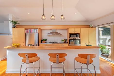 Photo of property in 153g Grant Road, Thorndon, Wellington, 6011