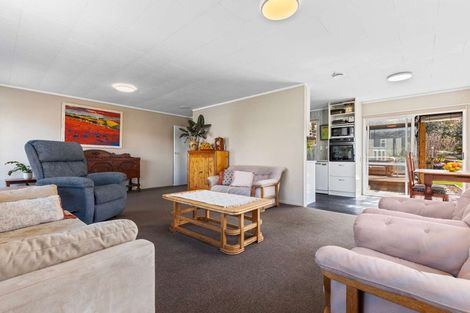 Photo of property in 41 Tawavale Street, Pukehangi, Rotorua, 3015