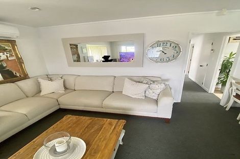 Photo of property in 1/137 Titirangi Road, New Lynn, Auckland, 0600