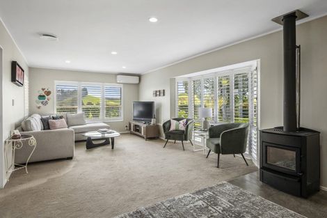 Photo of property in 590 Clevedon Kawakawa Road, Clevedon, Papakura, 2585