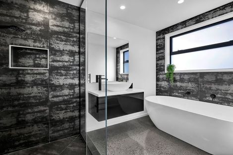 Photo of property in 110 Stockman Road, Tikorangi, Waitara, 4383