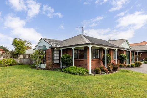 Photo of property in 3a Kingsgate Close, Havelock North, 4130