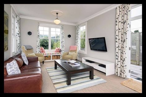 Photo of property in 35 Everest Street, Khandallah, Wellington, 6035