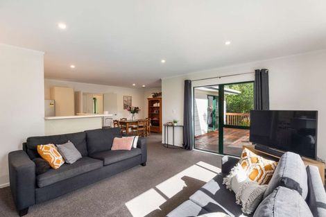 Photo of property in 51b Clayburn Road, Glen Eden, Auckland, 0602
