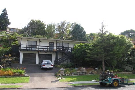 Photo of property in 114 Stapleford Crescent, Browns Bay, Auckland, 0630