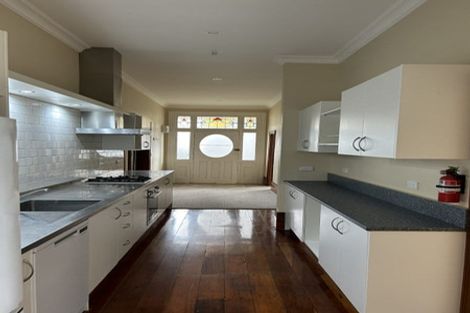 Photo of property in 107 Pirie Street, Mount Victoria, Wellington, 6011