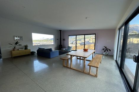 Photo of property in 3 Waxeye Lane, Lake Hawea, 9382