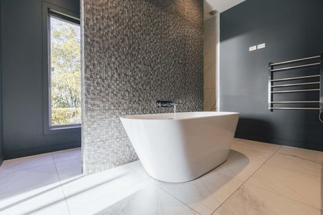 Photo of property in 15 Ngapera Way, Omori, Turangi, 3381