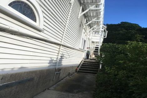 Photo of property in 5/20 Hay Street, Oriental Bay, Wellington, 6011