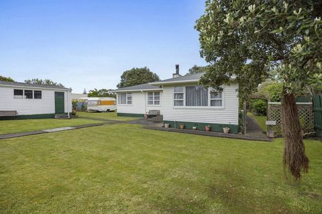 Photo of property in 3-5 Warwick Street, Patea, 4520