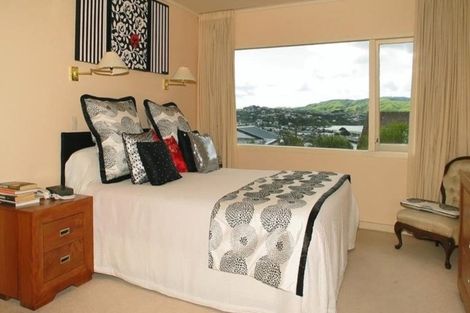 Photo of property in 6 Doon Grove, Papakowhai, Porirua, 5024