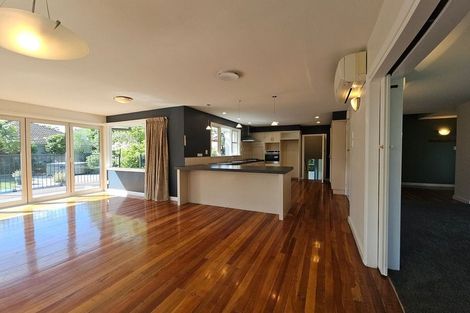 Photo of property in 90 Clyde Road, Ilam, Christchurch, 8041