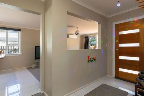 Photo of property in 44 Dorset Street, Picton, 7220