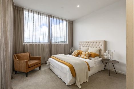 Photo of property in 7/14 Tamariki Avenue, Orewa, 0931