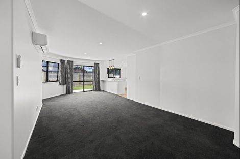 Photo of property in 9 Kereru Street, Marton, 4710