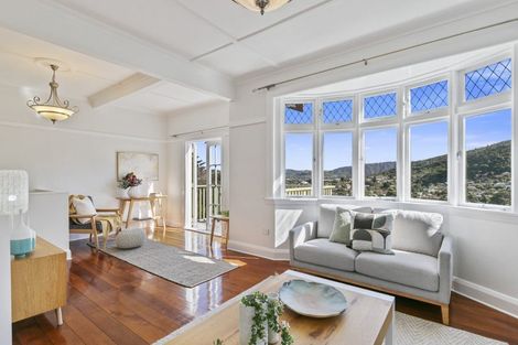 Photo of property in 25 Rangoon Street, Khandallah, Wellington, 6035