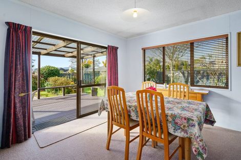 Photo of property in 20 Sheridan Crescent, Leamington, Cambridge, 3432