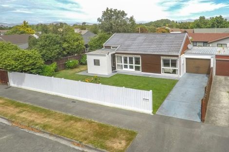 Photo of property in 23 Glenside Avenue, Ilam, Christchurch, 8041
