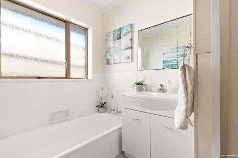 Photo of property in 8 Dublin Street, Pukekohe, 2120