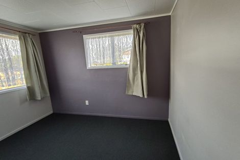 Photo of property in 20 Foyle Place, Glendene, Auckland, 0602