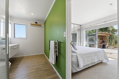 Photo of property in 211 Pukehina Parade, Pukehina, Te Puke, 3189