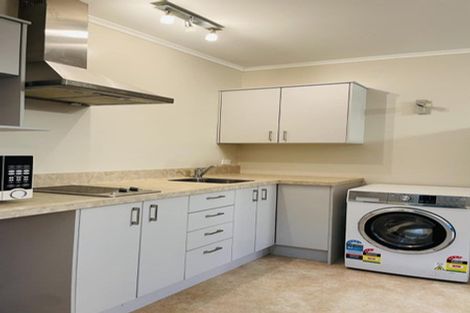 Photo of property in 11 Ridd Crescent, Karori, Wellington, 6012