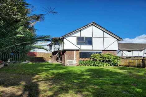 Photo of property in 1/36 Tree View Avenue, Glenfield, Auckland, 0629