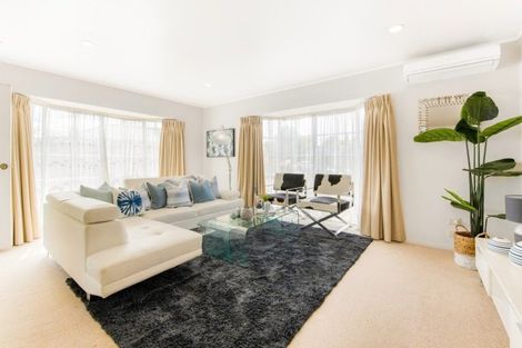 Photo of property in 12 Central Park Drive, Te Atatu South, Auckland, 0610