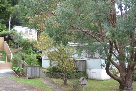 Photo of property in 22 Elmslie Road, Pinehaven, Upper Hutt, 5019