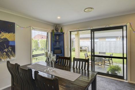 Photo of property in 19 Feist Street, Carterton, 5713