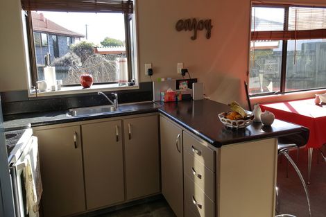 Photo of property in 5b Gillies Avenue, Taupo, 3330