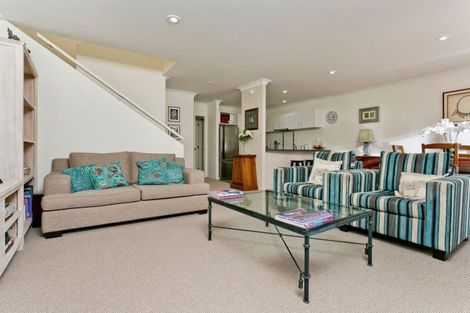 Photo of property in 7/14 Ponderosa Drive, Oteha, Auckland, 0632