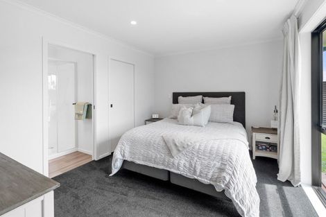 Photo of property in 8 Old Orchard Road, Solway, Masterton, 5810