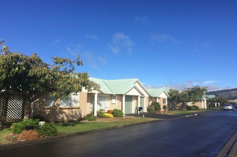 Photo of property in Summerset At The Course, 20 Racecourse Road, Trentham, Upper Hutt, 5018