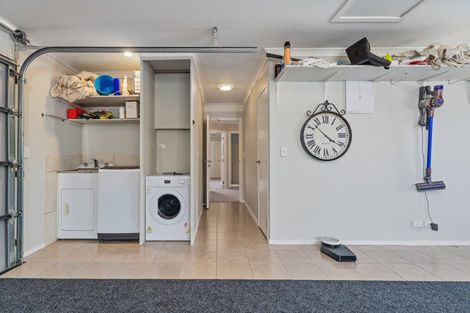 Photo of property in 29 Wells Place, Whitianga, 3510