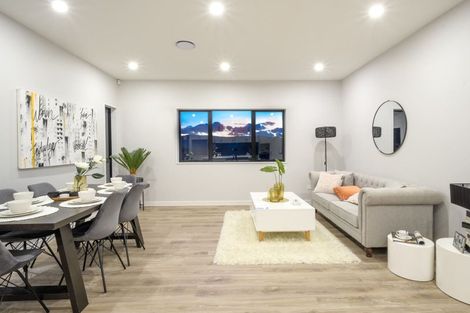 Photo of property in 124 San Valentino Drive, Henderson, Auckland, 0612