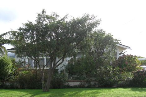 Photo of property in 33 Lincoln Avenue, Epuni, Lower Hutt, 5011