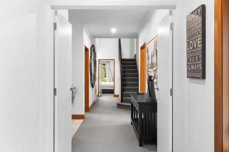 Photo of property in 443 Stoney Creek Road, Kelvin Grove, Palmerston North, 4470