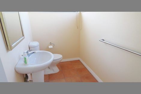 Photo of property in 1 Awarua Crescent, Orakei, Auckland, 1071