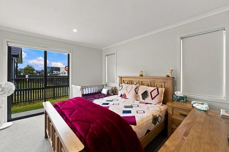 Photo of property in 6 Salers Lane, Papamoa, 3118
