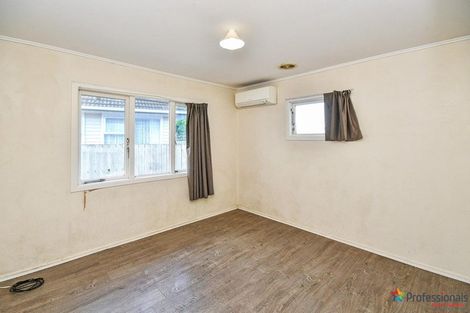 Photo of property in 11 Awatere Street, Clover Park, Auckland, 2023