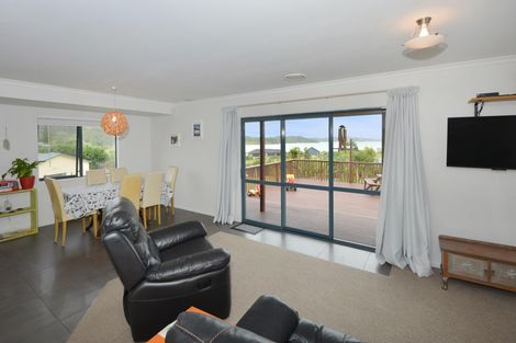 Photo of property in 20b Kiteone Road, Parua Bay, Whangarei, 0174