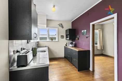 Photo of property in 73 Adelaide Street, Petone, Lower Hutt, 5012