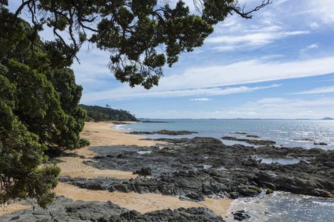 Photo of property in 321 State Highway 10, Cable Bay, 0420